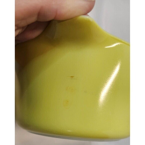 Vintage Pyrex 473 1 Quart Casserole Baking Yellow Round No Lid USA - Picture 6 of 6